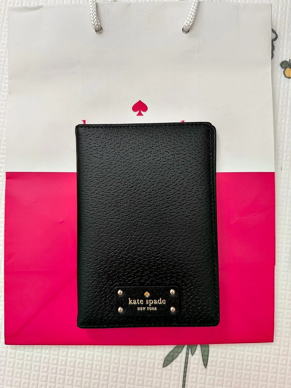 Kate Spade New York Spencer Slim Passport Card Holder Black Leather Card Holder